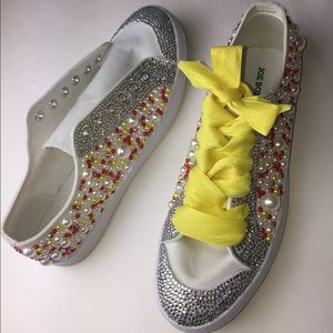 Handmade Red/Yellow Crystallize Shoe